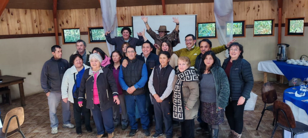 Cooperativa Newen cierra con éxito la temporada 2024-2025 junto a Río Futuro, superando las 370 toneladas de frambuesas